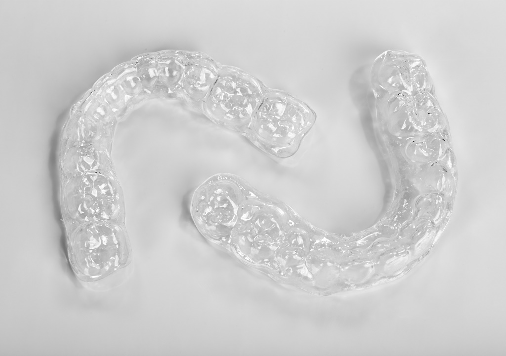 How to clean my Invisalign aligners